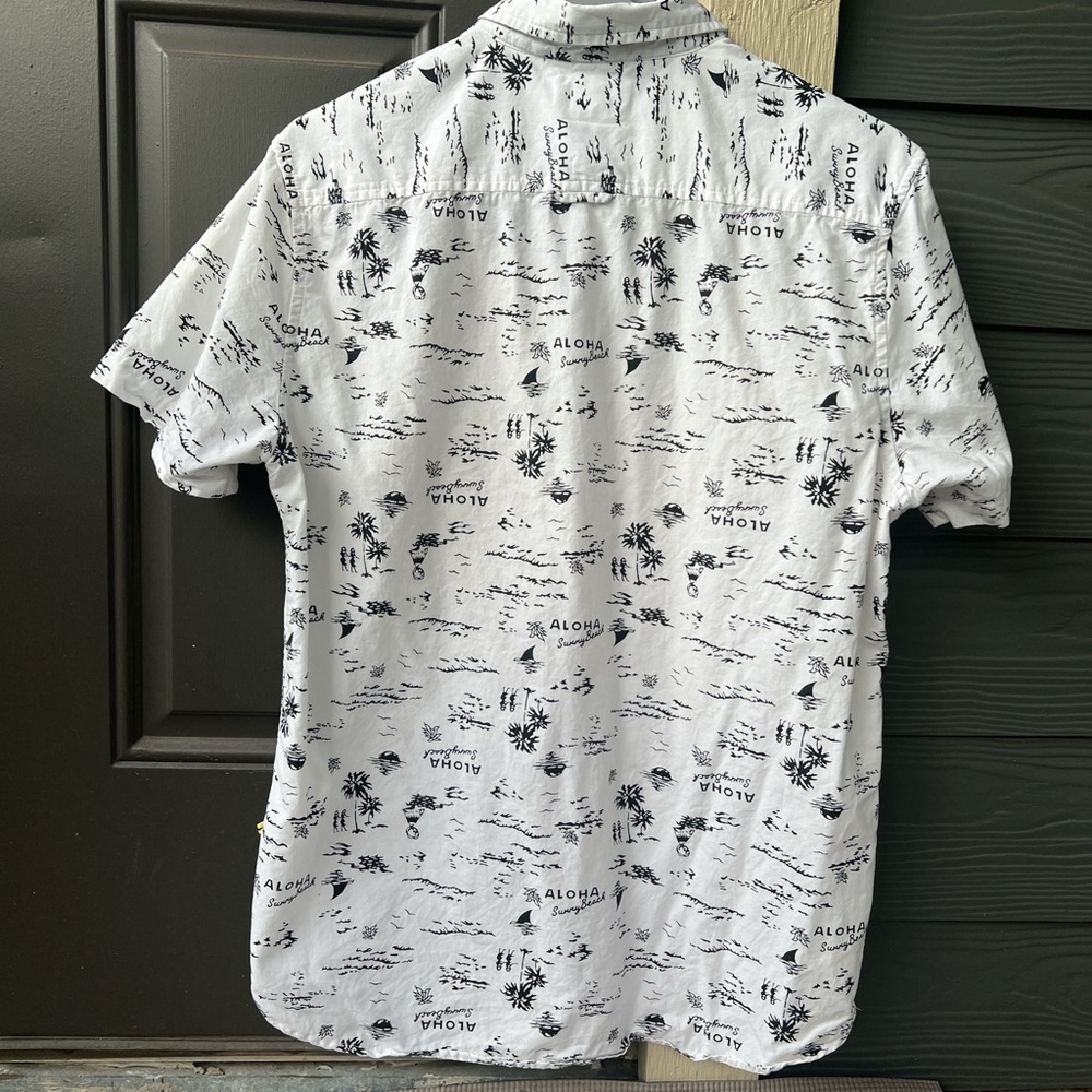 Cactus Man ALOHA button down shirt - Picture 3 of 7